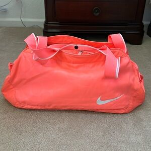 Nike duffel bag